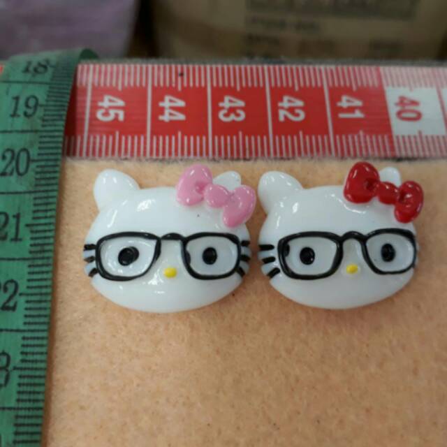 Resin Kepala Hello Kitty 2,5cm