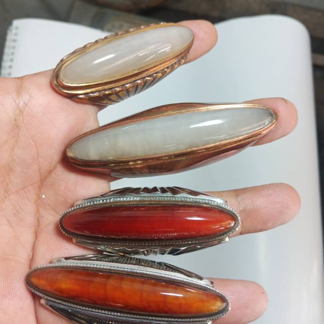 batu pandan merah rudal