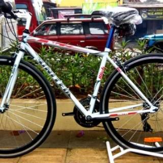  SEPEDA  BALAP  HIBRID MTB 700C UNITED  SLICK  02  BESI 21 