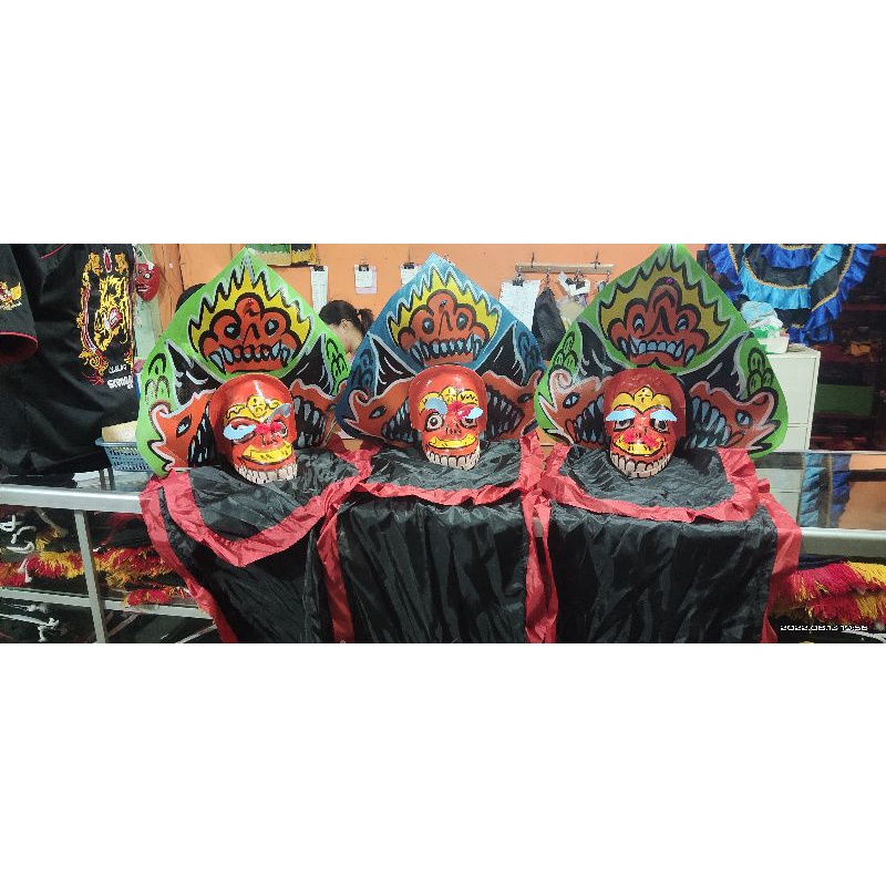 barongan spon anak kemul panjang murah / barongan / reog / pecut bopo / pecut / devil / ganongan / bujang ganong