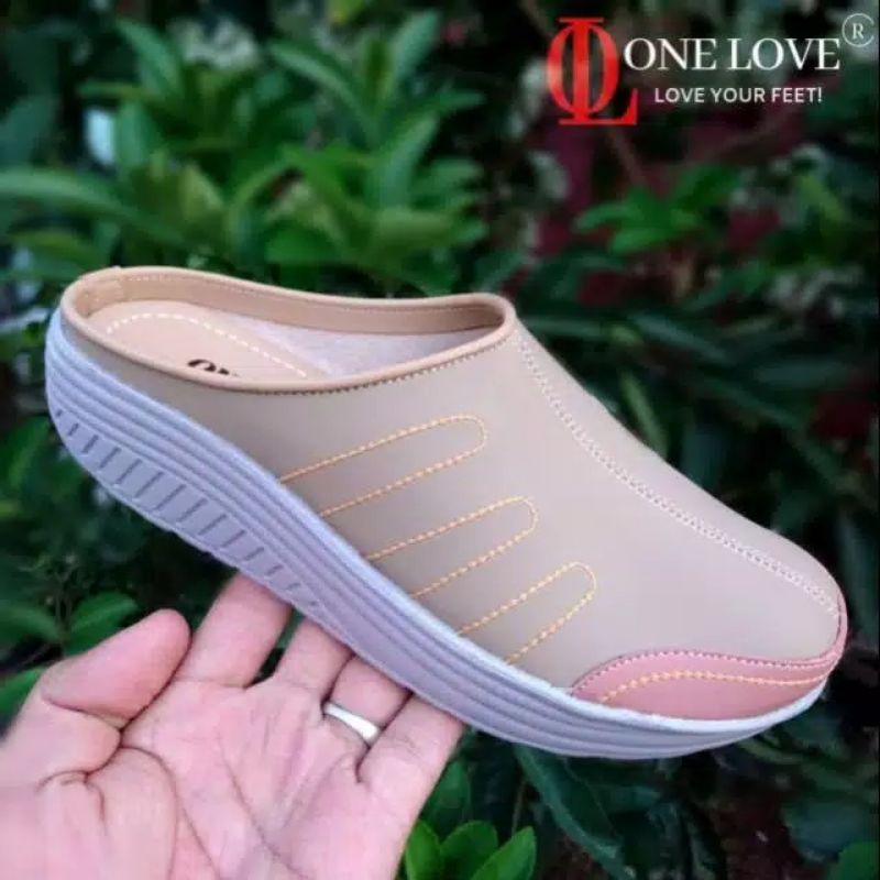 SANDAL WANITA WEDGES TRENDY,TUTONG WEDGES ONE LOVE,SANDAL ONE LOVE,WEDGES ONE LOVE