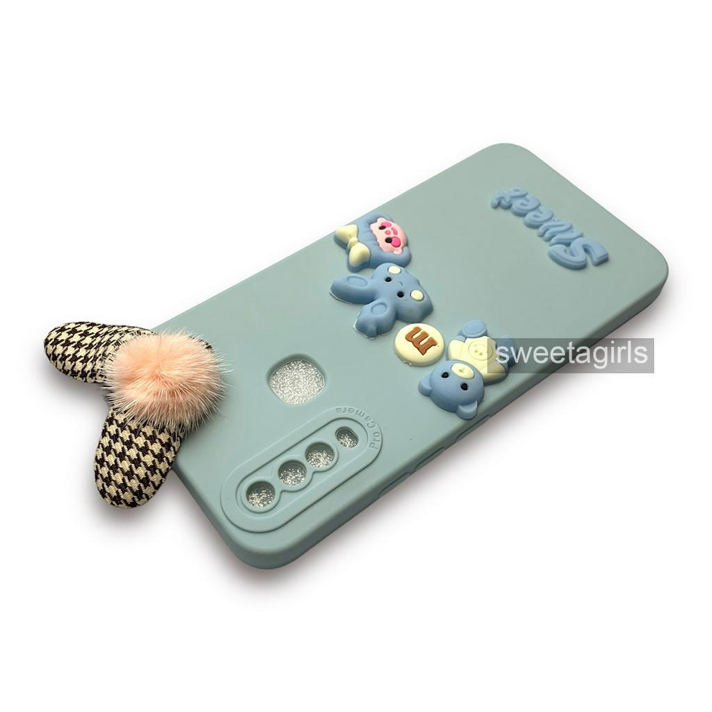 Softcase dengan boneka Timbul 3D untuk Vivo Y12 - Y15 - Y17 ( Sama Ukuran ) - Sweetacase.id - Casing Lucu - Kesing Cewek - Casing Lembut - Aksesoris Boneka Timbul - Case Bening - Lucu - Gemoy - Pom pom