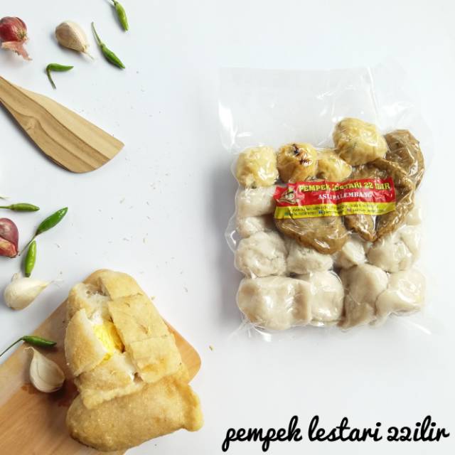 

Pempek komplit