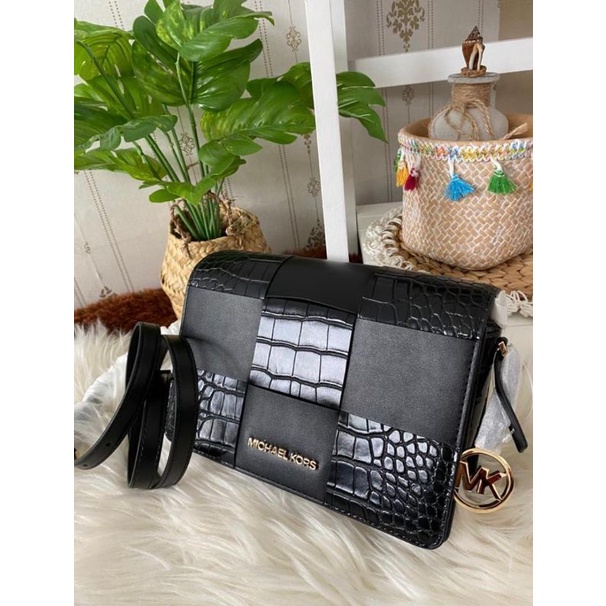 Tas Michael Kors Mercer Small Clutch Crossbody Black New Original