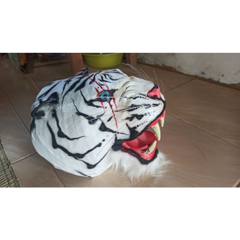 Macanan Bahan Resin Keren