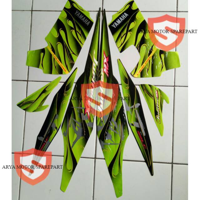Stiker striping yamaha jupiter mx 135 2008 hitam hijau