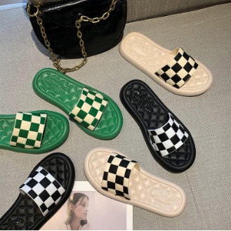 Sandal Wanita Kokop Catur Terbaru/Sandal Wanita Terbaru