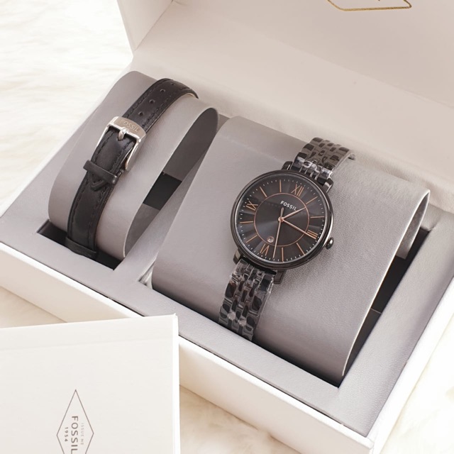 JAM TANGAN WANITA MEREK FOSSIL TIPE ES3614,ES4275,ES4321 BATERAY