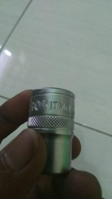 Mata Kunci Sock 17 Mm Tekiro 1/2 Dr 6 & 12 Pt