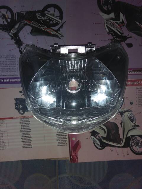 Reflektor lampu depan Honda spacy karbu spacy fi