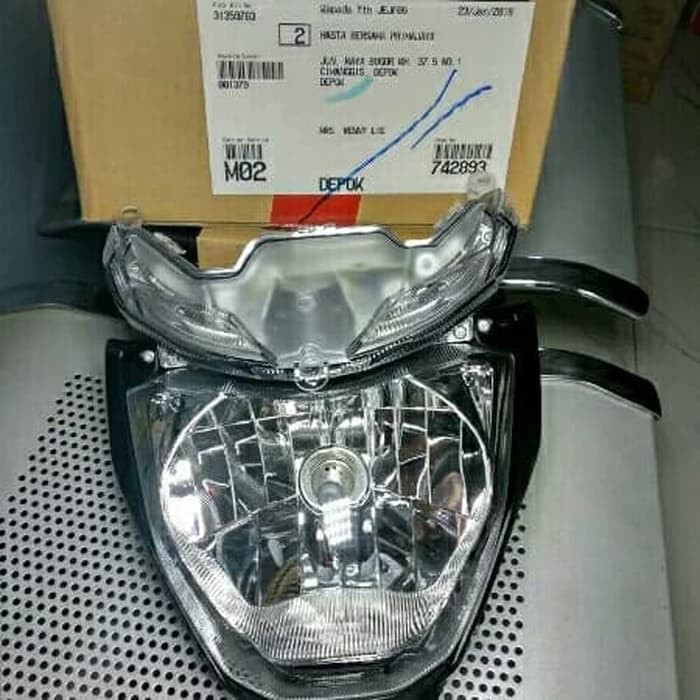REFLEKTOR LAMPU DEPAN ASSY YAMAHA MT25 ORIGINAL