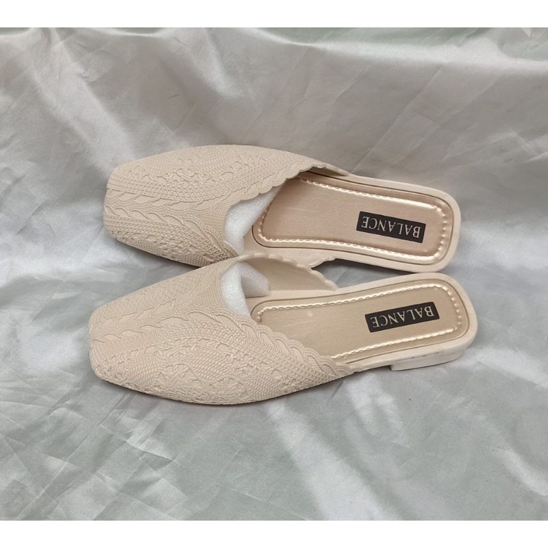 Sandal wanita selop Bakpau import terbaru Balance cantik sandal karet balance perwmpuan empuk