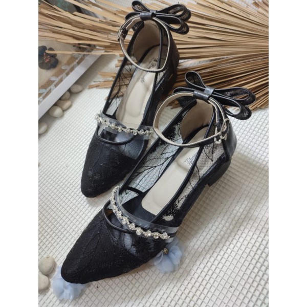 sepatu vilea rafaizoutfit wanita hitam tali pita 3cm tahu