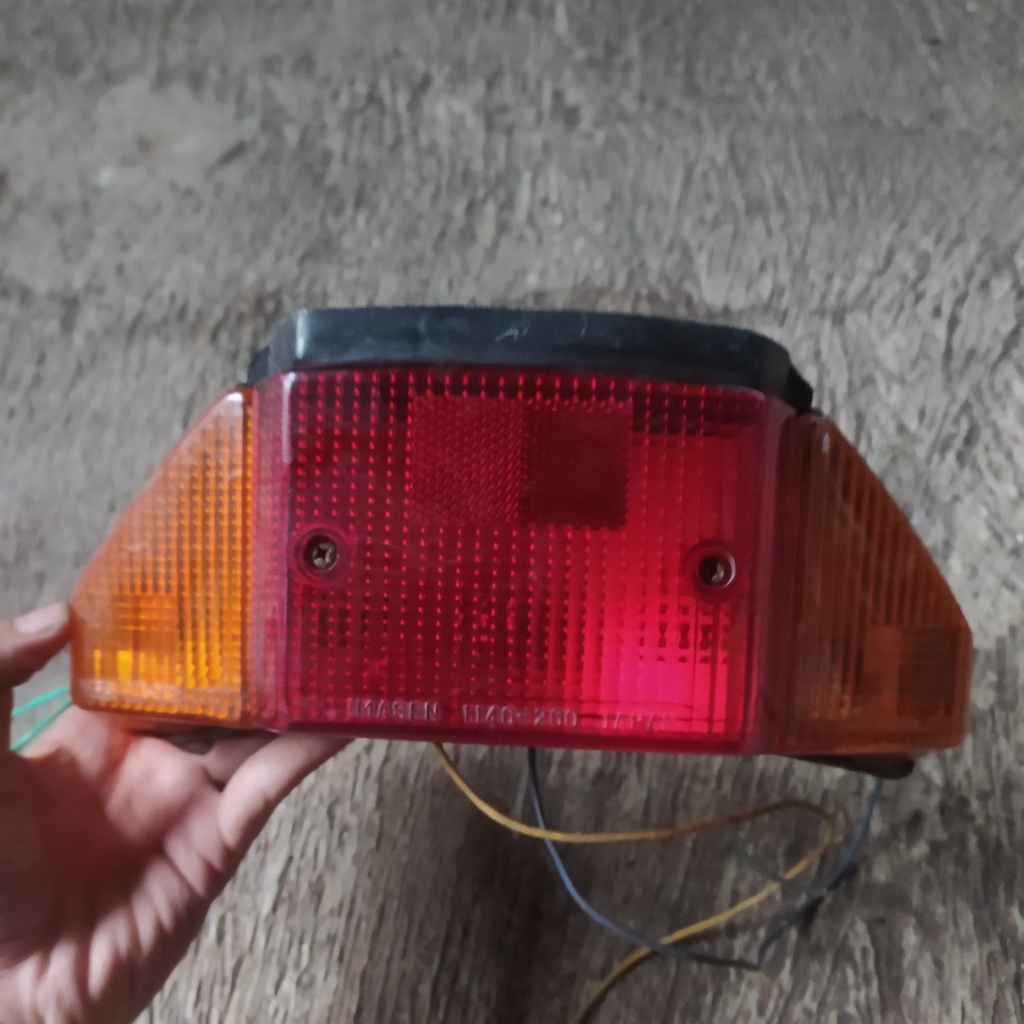 Stopan Stoplamp Lamp Belakang Yamaha RXZ Rxz RZR Original Copotan Motor