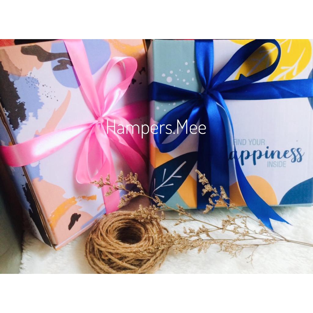 HAMPERS ULANG TAHUN CEWE MURAH KADO WISUDA ULTAH WEDDING NIKAHAN ANNIVERSARY HADIAH ULTAH CEWE HAMPER PACAR COWO HEMPERS SNACK BOX GRADUATION GIFT