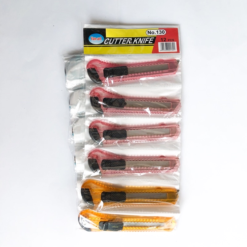 (12 Pcs) Cutter Besar Van-Art isi 12