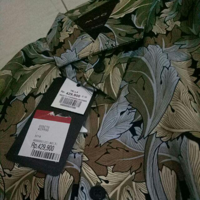 Kemeja Branded Moc