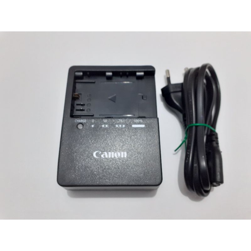 charger baterai canon eos 60 D eos 70 D eos 80D kualitas  bagus