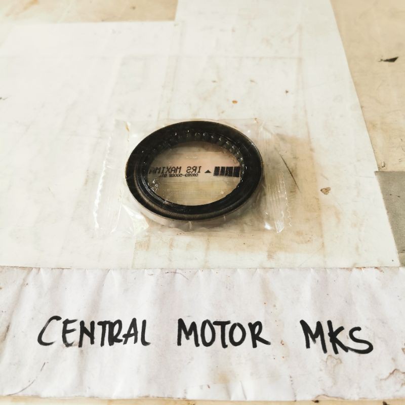 oil seal roda depan suzuki katana tw