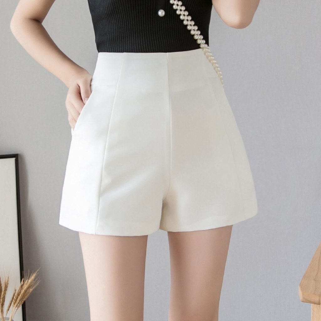 Celana Pendek Model High Waist Lebar Longgar Gaya Korea Celana Pendek Model High Waist Lebar Longgar Gaya Korea