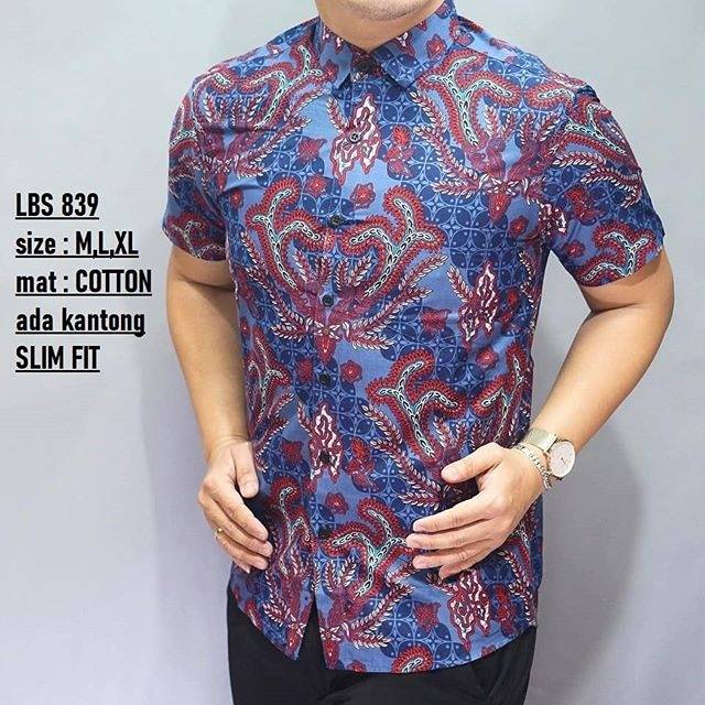 LBS 839 HEM KEMEJA BATIK PRIA SLIM FIT LENGAN PENDEK LUIGI BATANI