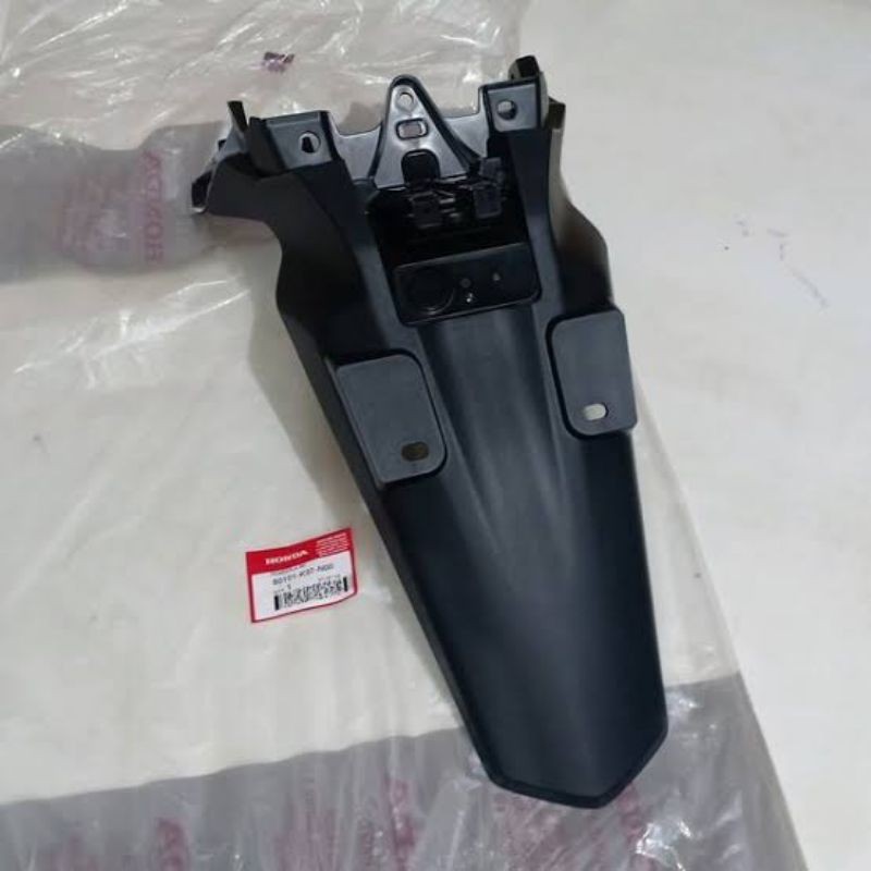 spakbor belakang PCX 18 lokal