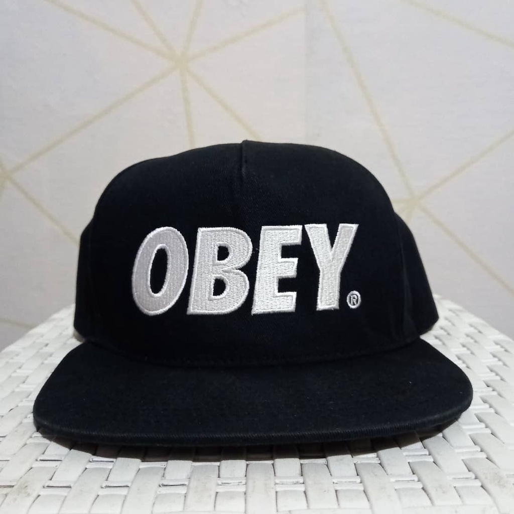 TOPI Snapback Obey Original