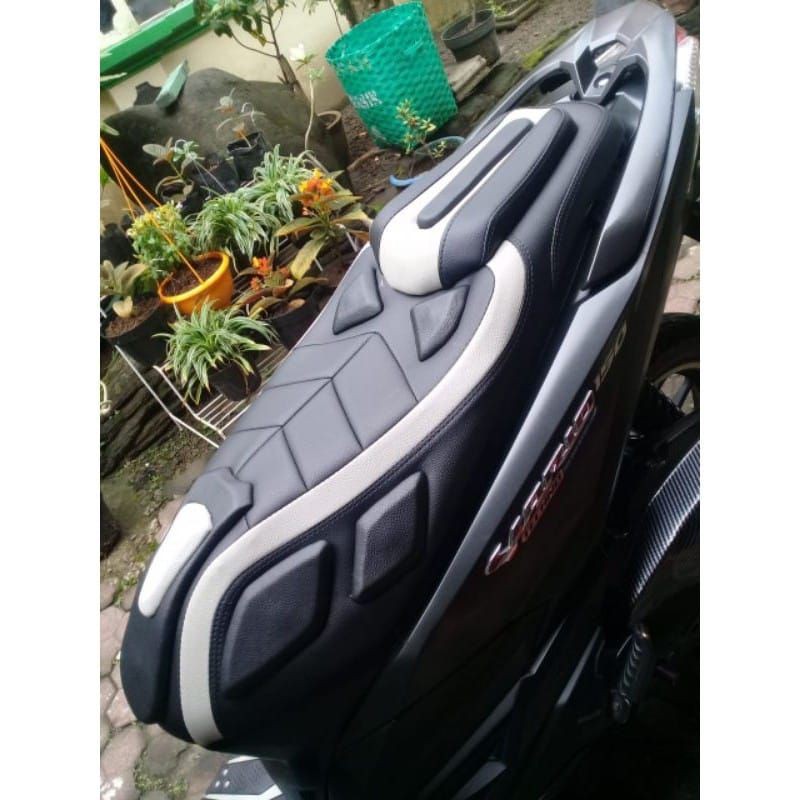 Kulit/Cover Jok Model Predator-Kulit Jok Vario