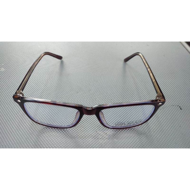 kacamata anti radiasi, lensa anti radiasi