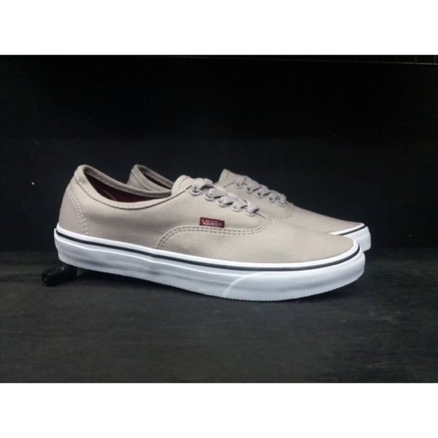 vans authentic cream