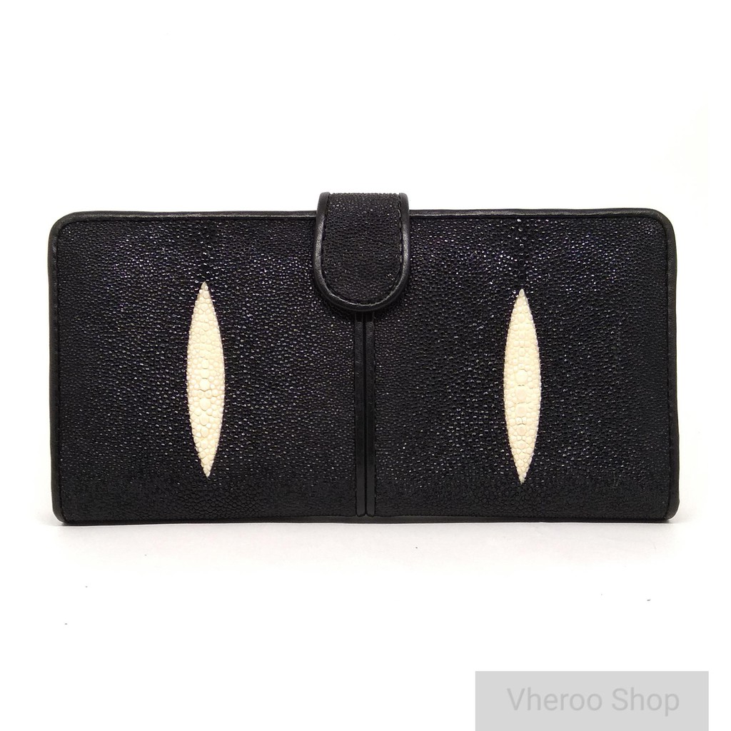 Dompet Wanita Kulit Pari Lipat Dua Kancing Panjang Hitam