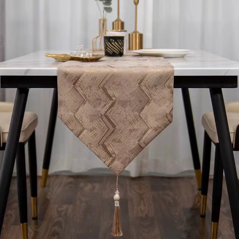 Nordic Table Runner/Taplak Meja Tengah/Taplak Meja Makan/Taplak Meja Ruang Tamu Oriental Bahan Silk Beludru Varian 9