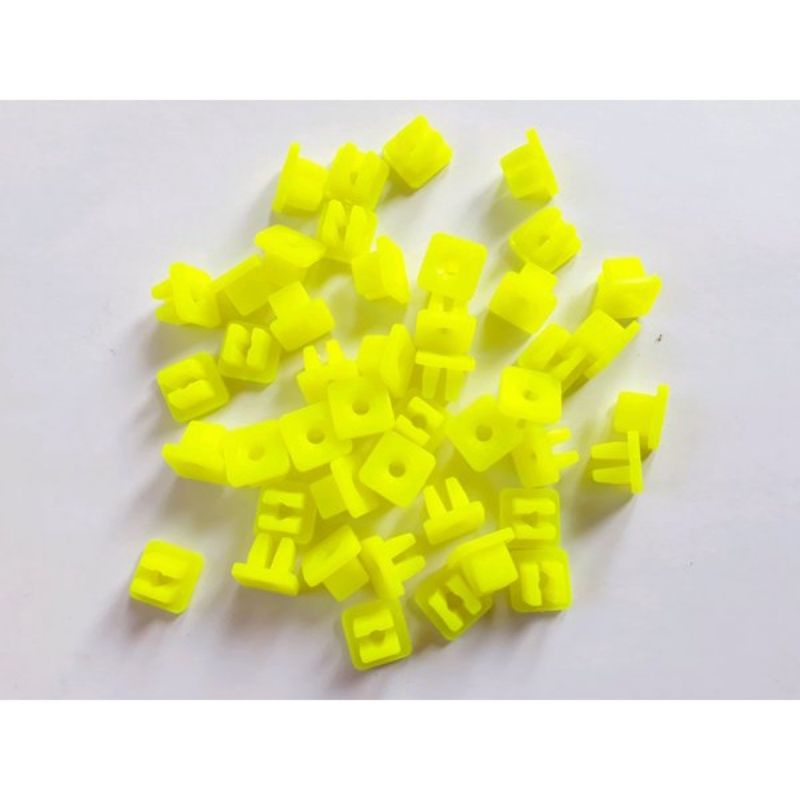 klip dudukan baut kuning besar/klip kancing baut mobil