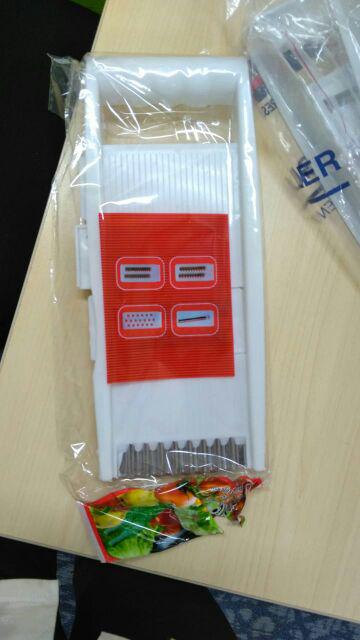 Parutan/serutan Sayur Dan Buah 4 Mata Pisau Serut/parut