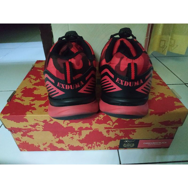 Sepatu EXDUMA INDONESIA Series Merah