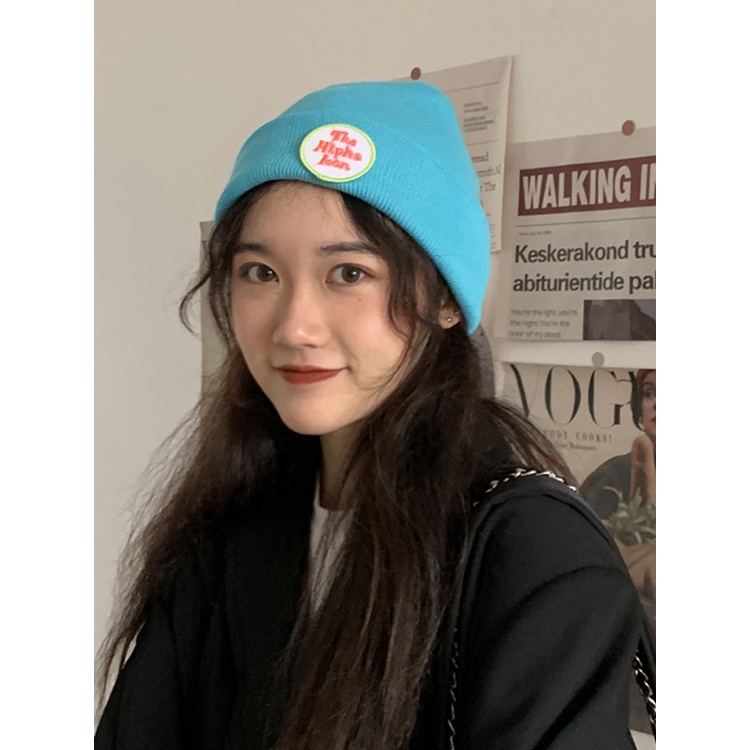Topi Kupluk Rajut Motif Tulisan Gaya Korea Untuk Wanita