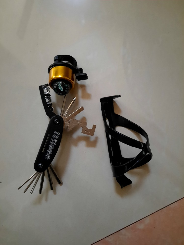 Holder Botol Minum Sepeda Bike Water Bottle