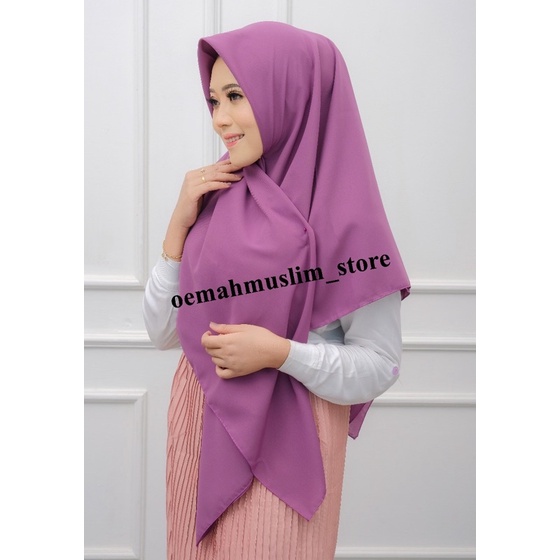 Jilbab/hijab segiempat wolfis 130x130/ square wolfis polos/ segi empat syar'i