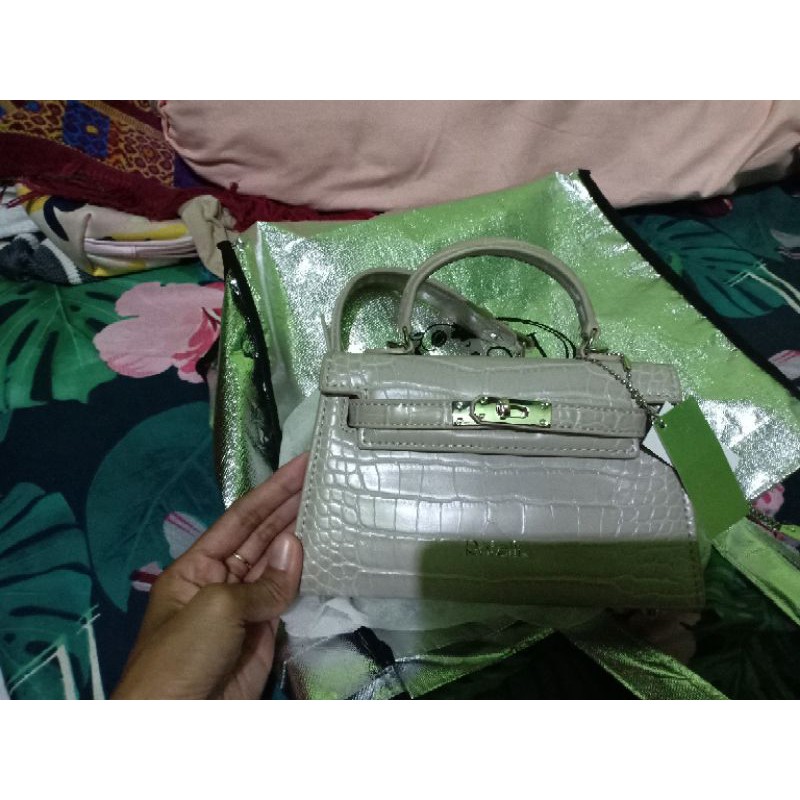 preloved rotelli art 557