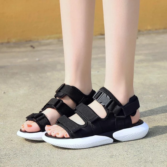 Sendal Wanita Kekinian Sandal Cewek Kekinian Sandal Gunung Wanita Korea Sandal Wanita Terbaru 2022 S