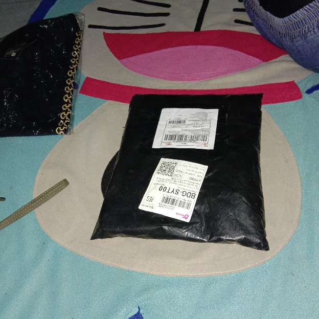 Kaos Batik Murah Grosir Solo | Oblong | Kaos Wisata | Kaos Oleh2 | Kaos Polos | Kaung Kecil