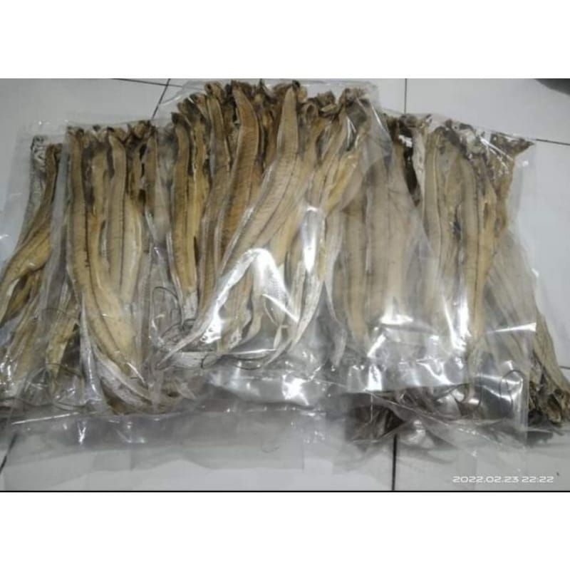 

ikan layur kering/ikan asin layur/ikan asin layur kering (tawar)/ ikan kering/oleh-oleh khas sarang