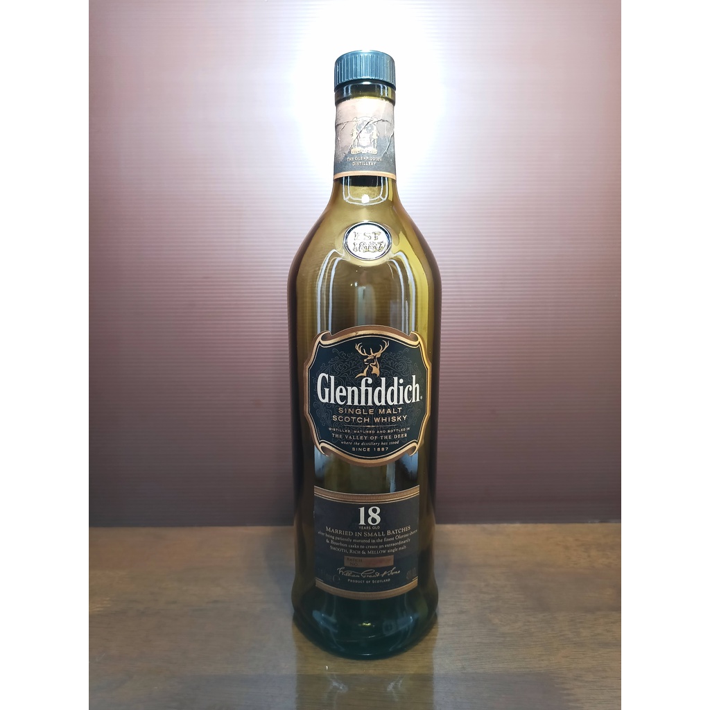 Botol bekas miras Glenfiddich 18 Uk. 1 liter