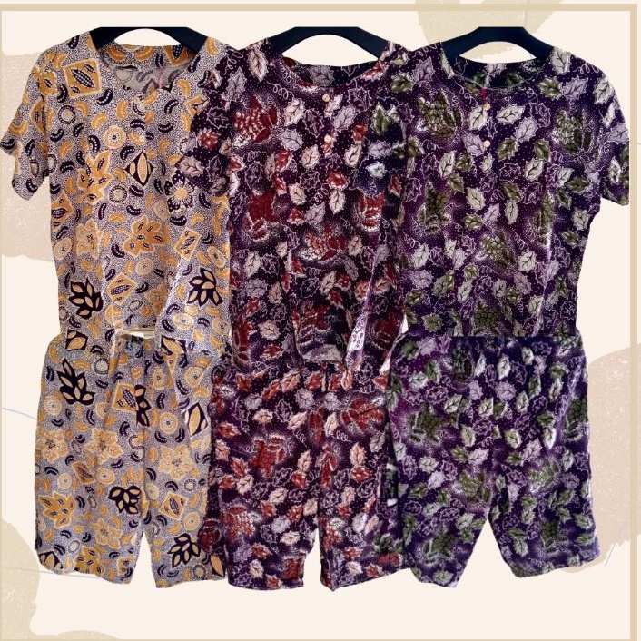Setelan baju tidur pendek batik
