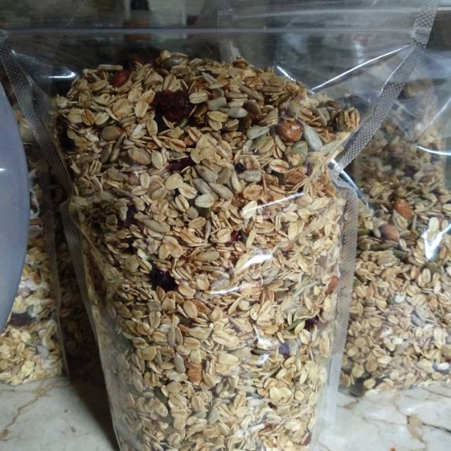 

Homemade Granola Cinnamon Honey
