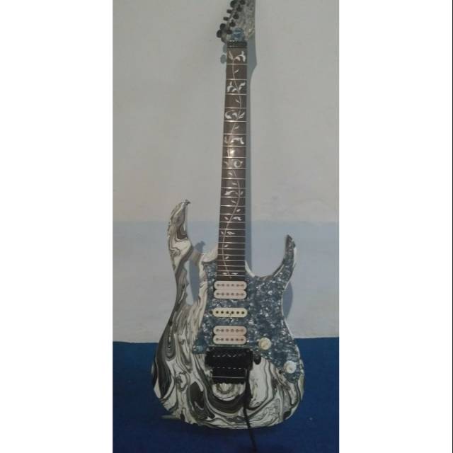 Ibanez jem custom