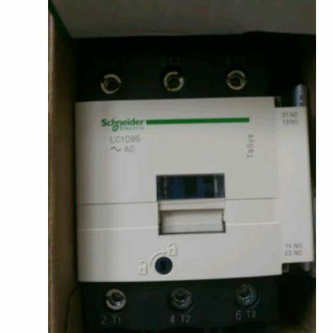 Contactor Schneider LC1D95M7