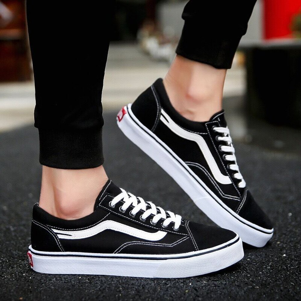 Sepatu Running Olahraga FANS Unisex - Hitam Putih