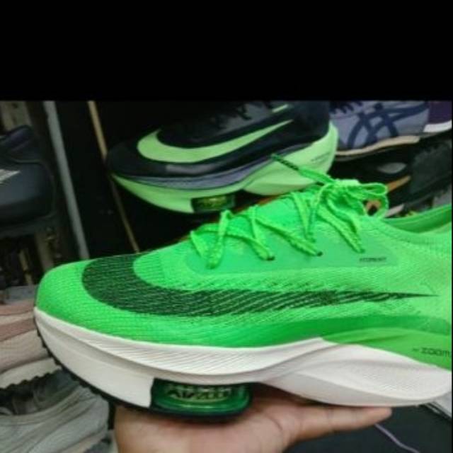 nike zoom alphafly %