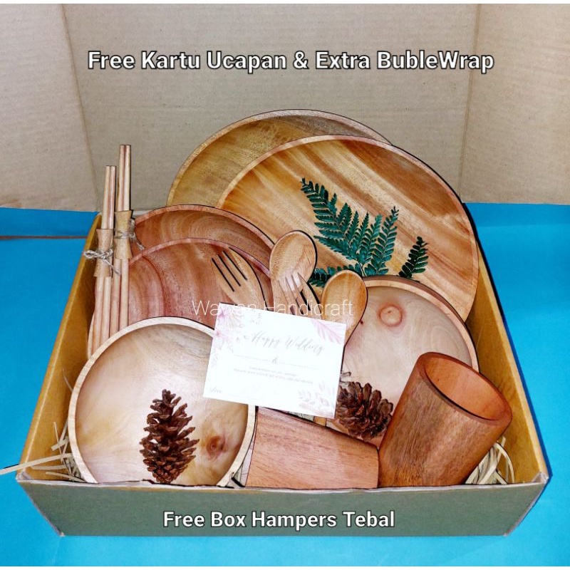 

Hampers/hampers couple/kado/wedding/souvenir/hari raya/hadia set alat makan kayu mahoni A06